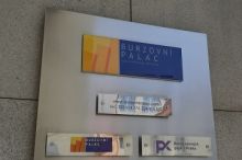 Pražská burza se dnes vrátila k poklesu, nedařilo se některým bankám