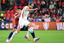 Čeští fotbalisté nastoupí v Anglii i s Naderim, vracejí se Coufal a Šulc