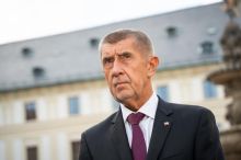 Hodně důležité volby. Výhra ANO může být trpká, ODS pod tlakem i muž, co trápí Babiše