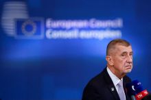 Trump jedná kvůli volbám, míní Babiš. Dohoda s Putinem podle něj podrazila Evropu