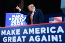 Trump zopakoval, že se Ukrajina musí chtít dohodnout s Ruskem na ukončení války