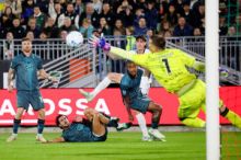 Inter porazil Benátky a je první, Mbangula zařídil výhru Boloni nad AC Milán