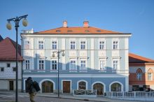 Vana s výhledem na Barboru i staré trezory. Architektka oživila dům ze 14. století