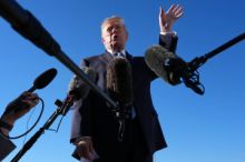 Trump tvrdí, že zakáže pojem umělá inteligence, trvá na super inteligenci